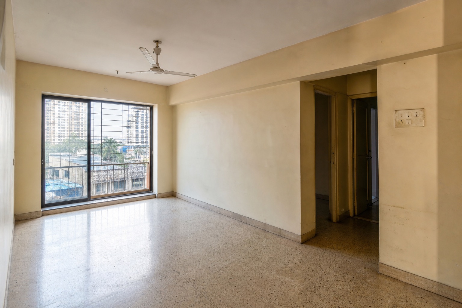 1 BHK in Galaxy Apartments, Lokhandwala, Andheri West