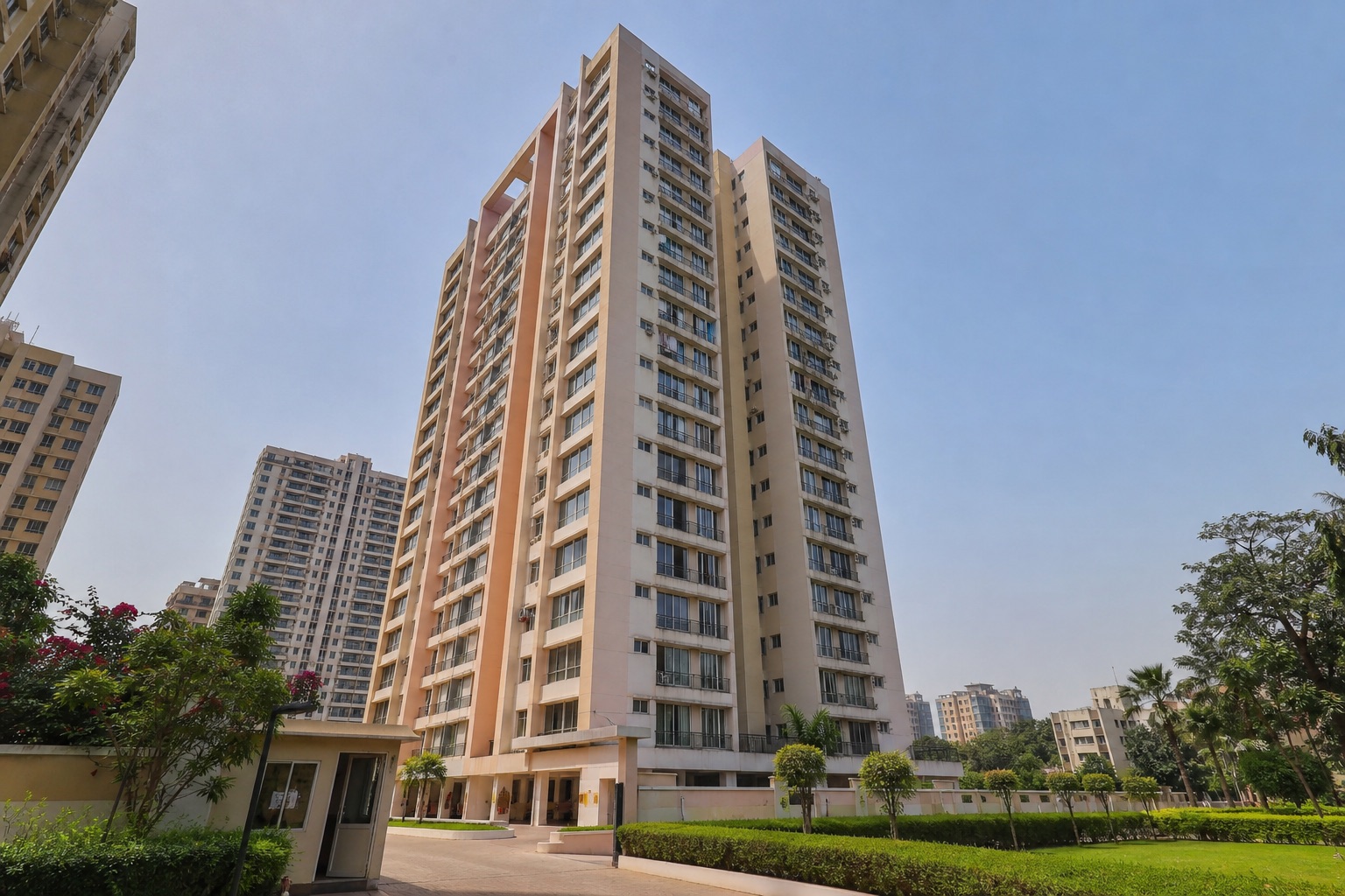2 BHK in RNA Continental, Chembur