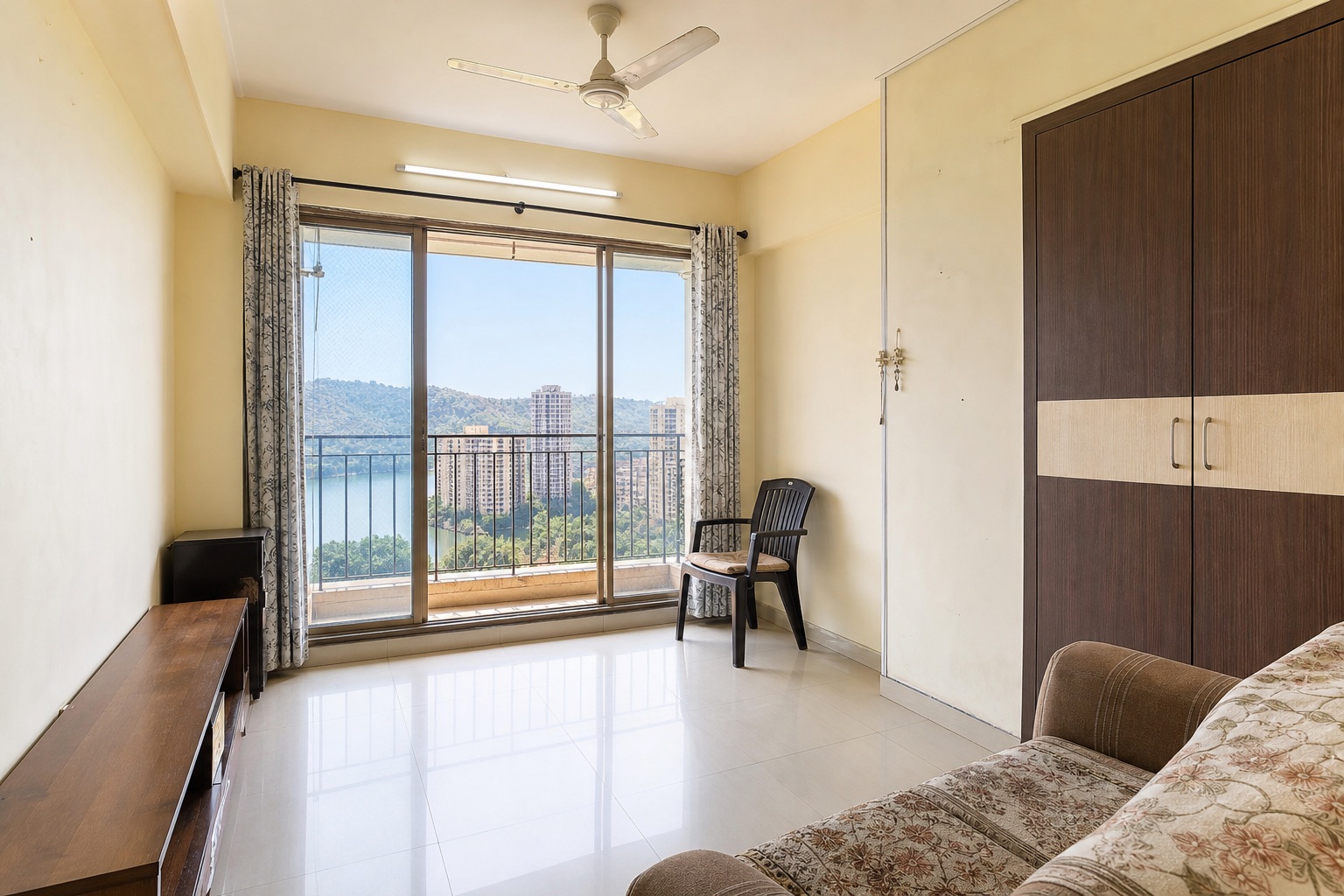 2 BHK in Lake Castle, Hiranandani Gardens, Powai